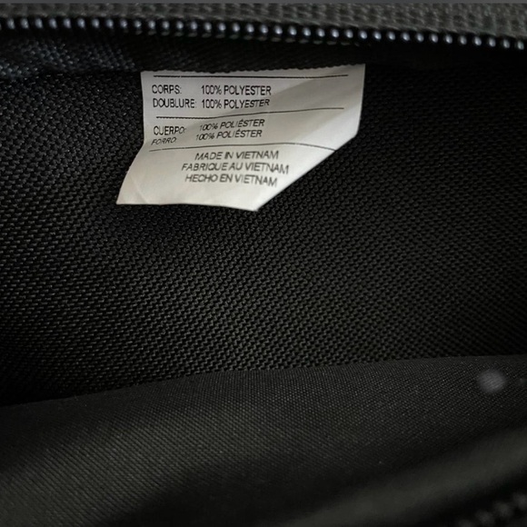 Nike Sportswear Heritage Hip Pack Bag Black Adjustable Strap Streetwear Unisex - Picture 9 of 9